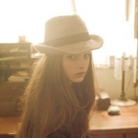 意境系女生头像_WWW.TQQA.COM