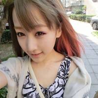 唯美头像小清新:手中花离人泪_WWW.TQQA.COM