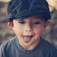 萌翻了的头像:可爱小孩萌图QQ头像_WWW.TQQA.COM