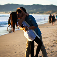 2个人一对情侣头像_WWW.TQQA.COM