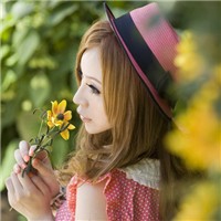 时尚唯美女生头像_WWW.TQQA.COM