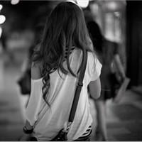 空虚寂寞但不冷:伤感灰色头像吧女生头像不带字_WWW.TQQA.COM