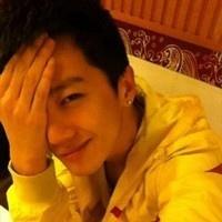 QQ情侣头像大全没字的:幸福的一男一女_WWW.TQQA.COM