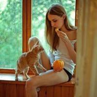 短头发欧美女孩头像:@心系你一人_WWW.TQQA.COM