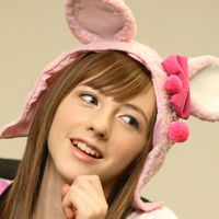 欧美头像女生超拽:愛情是神馬玩意:姐不稀罕_WWW.TQQA.COM