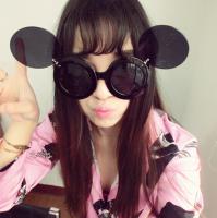 女生qq头像欧美霸气戴墨镜_WWW.TQQA.COM