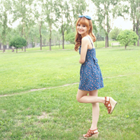 唯美长裙自然风:你不爱有人爱_WWW.TQQA.COM