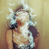qq情侣头像:一男一女一左一右:温柔想念_WWW.TQQA.COM