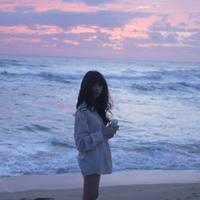 唯美黑色长发女生头像:假如我变成你的回忆_WWW.TQQA.COM