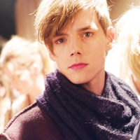 欧美QQ高清头像:一直会想你_WWW.TQQA.COM