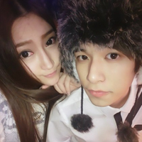 除了你什么都可以忘掉:情侣一对一张头像双人_WWW.TQQA.COM