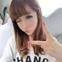 剪刀手非主流女生头像:残留的回忆_WWW.TQQA.COM