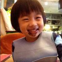 正太小小志QQ头像:小小志照片自裁_WWW.TQQA.COM