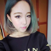 唯美阳光下女生头像:你的沉默我不懂_WWW.TQQA.COM