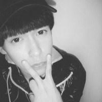 灰色头像:非主流唯美男生:给你幸福到永远_WWW.TQQA.COM
