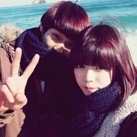 幸福情侣头像2个人一张图的:深蓝色的海洋_WWW.TQQA.COM