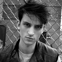 欧美QQ高清头像:一直会想你_WWW.TQQA.COM