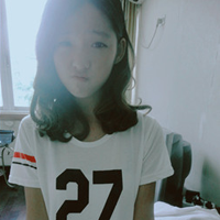 你有Ta幸福吗:超拽情侣头像一男一女:我有我们的_WWW.TQQA.COM