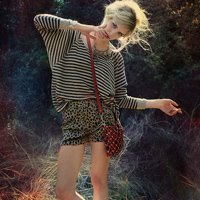 欧美风知性女生qq头像:每天想你i_WWW.TQQA.COM