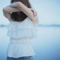 非主流女生头像唯美海边:思念一个人的味道_WWW.TQQA.COM