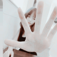 可爱阿宝色女生头像_WWW.TQQA.COM