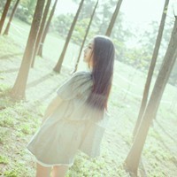 可以陪你去冒险:唯美高清qq空间女头像_WWW.TQQA.COM