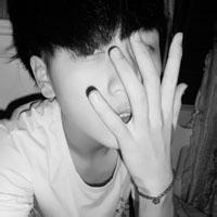 qq男生右半脸头像图片_WWW.TQQA.COM