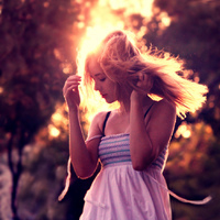 2017情感意境女生头像:许你一世承诺_WWW.TQQA.COM