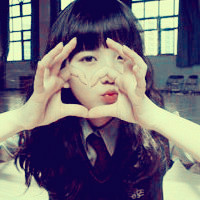 男左女右情侣QQ头像/2张一对_WWW.TQQA.COM