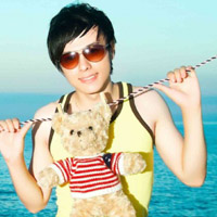 不让你的眼泪白流:唯美情侣头像一男一女:你最珍_WWW.TQQA.COM