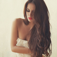 欧美风知性女生qq头像:每天想你i_WWW.TQQA.COM