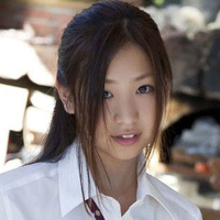佐山彩香图片妩媚头像_WWW.TQQA.COM