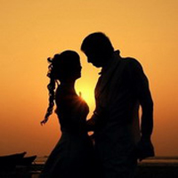 形影不离的幸福情侣QQ头像一对_WWW.TQQA.COM