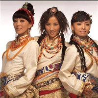 黄心颖微博头像:精彩不断_WWW.TQQA.COM