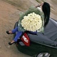 自搭QQ情侣头像:只不过想好好爱一个人_WWW.TQQA.COM