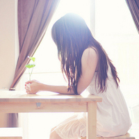 唯美女生有点伤感的QQ头像:他结婚了新娘不是我_WWW.TQQA.COM