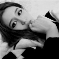 欧美超拽黑白女生头像_WWW.TQQA.COM