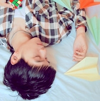 欧美范穿衬衫男生头像_WWW.TQQA.COM