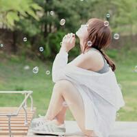 迷恋你的拥抱:怎么也忘不掉_WWW.TQQA.COM
