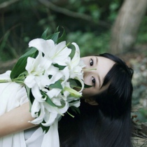 女生一个人孤单头像:唯美又伤感_WWW.TQQA.COM