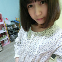 给你的爱隐藏在胸口:90后一男一女情侣头像_WWW.TQQA.COM