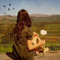 消失在人海的爱:森系背影头像女生:喜欢蓝色的百_WWW.TQQA.COM