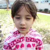 夏季清新可爱小美女QQ头像_WWW.TQQA.COM