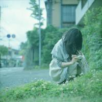 唯美清新女生侧面头像:多少爱不能重来_WWW.TQQA.COM