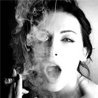 抽烟的女生头像:非主流你跟不上的潮流_WWW.TQQA.COM