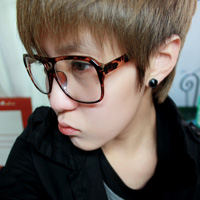 青春少年qq头像_WWW.TQQA.COM