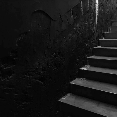 丧系黑暗压抑头像_WWW.TQQA.COM