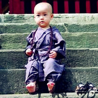 小和尚真人头像图片_WWW.TQQA.COM