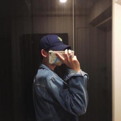 网红头像男高冷_WWW.TQQA.COM