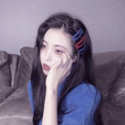 美女正脸头像图片_WWW.TQQA.COM